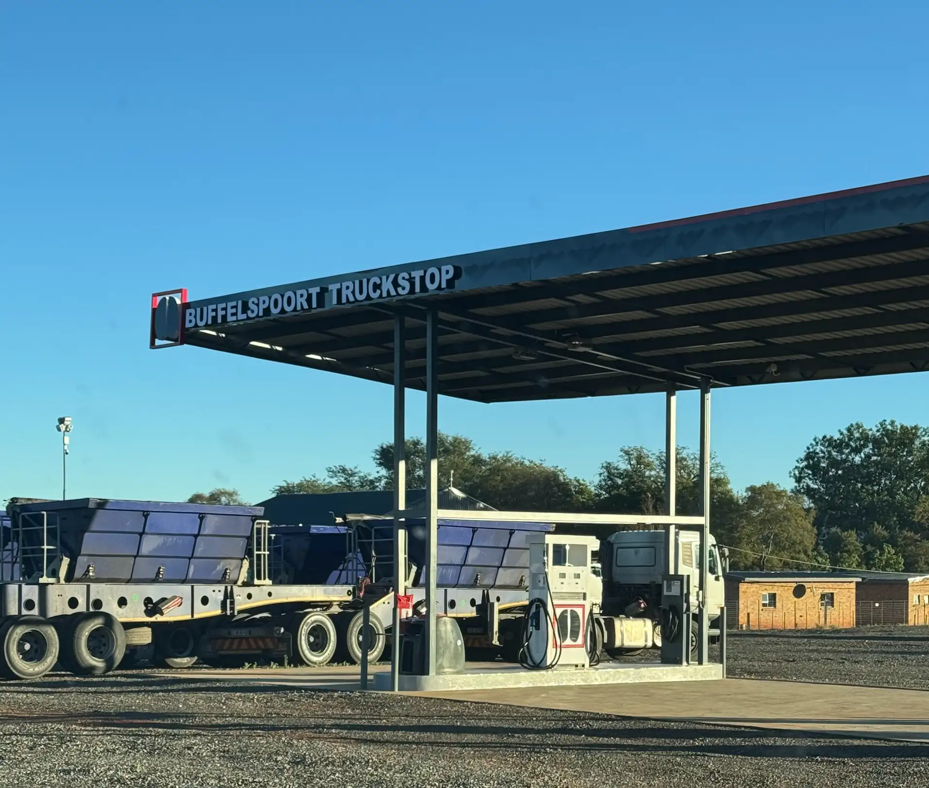 Buffelspoort Truckstop Logo