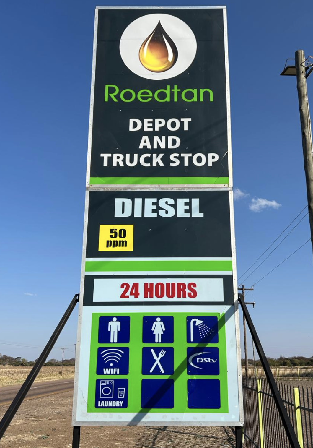 Roedtan Depot & Truck Stop Logo