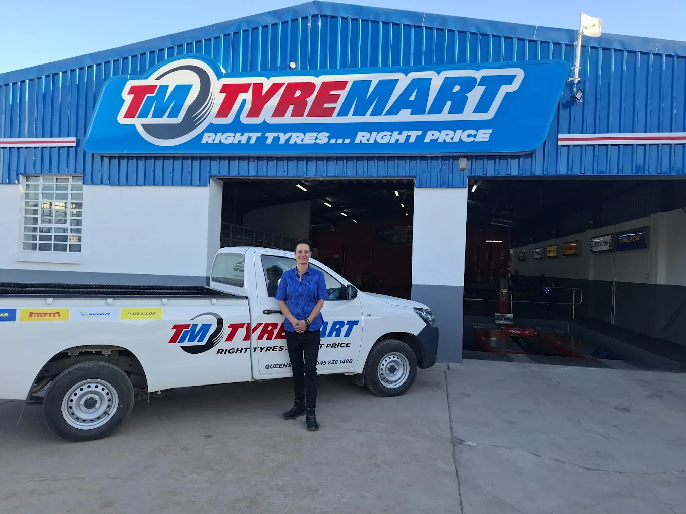 TyreMart Komani Logo