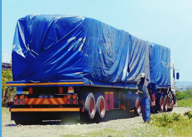 Rainbow Tarps & Lining Logo
