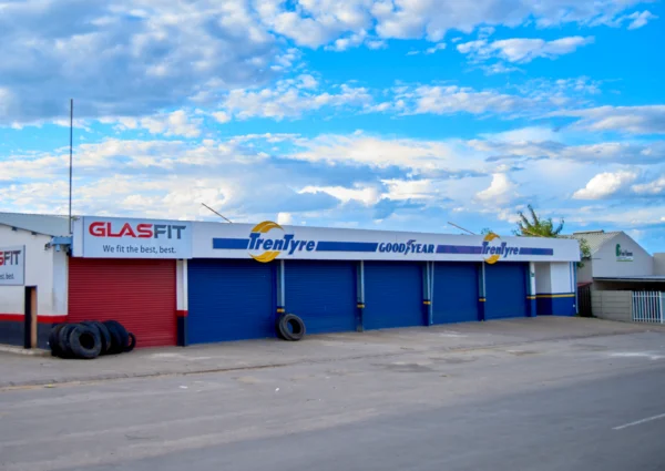 TrenTyre Tsumeb Logo